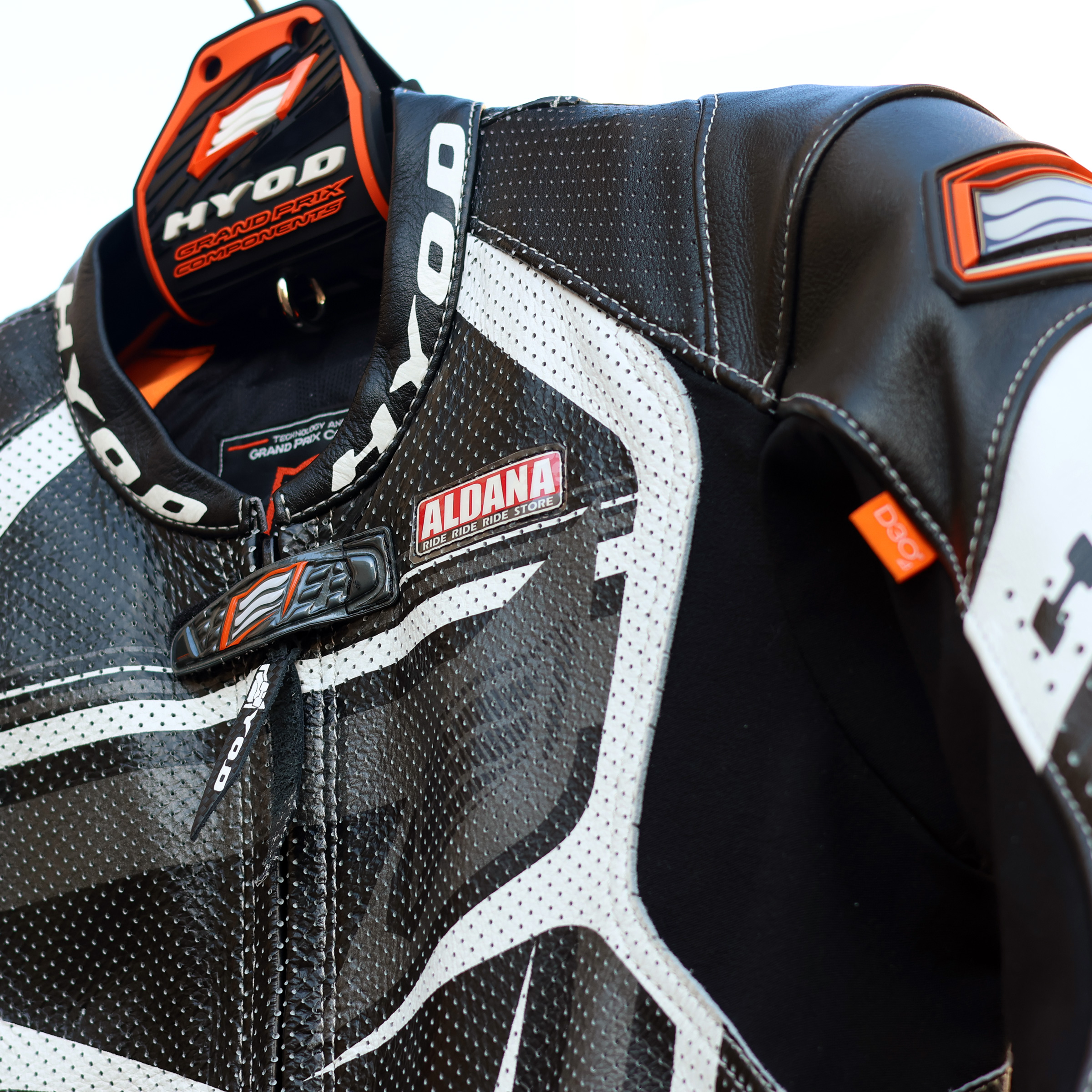 HYOD HRSS01N NEO SPORTS PRO LIBER D3O | ALDANA RIDE RIDE RIDE STORE